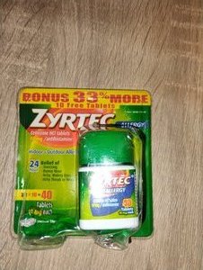 lot 38 image: ZYRTEC ALERGY 40 TABLETS