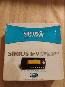 lot 86 image: SIRRUS INV SETELLITE RADIO VEHICLE KIT IN ORIGINAL PACKAGE