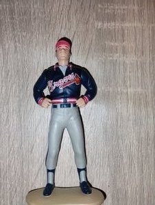 lot 49 image: STARTING LINEUP FIGURE
