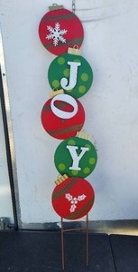 lot 38 image: Glitzhome Joy Garden Yard Stake, 42 Inches Metal Yard Signs Christmas Ornaments