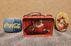 lot 100 image: Selection of 3 vintage small collectible Coca Cola metal tins