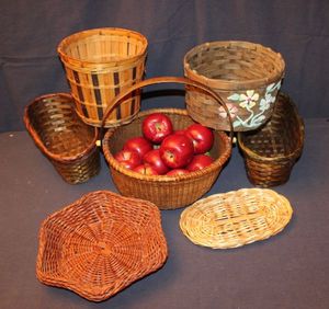 lot 36 image: Baskets and More