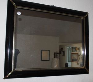 lot 87 image: Home dcor