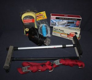 lot 113 image: Automotive Accessories