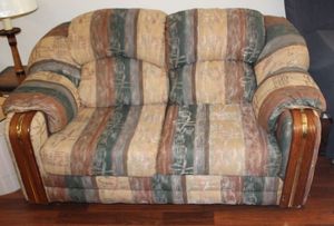 lot 191 image: Love Seat
