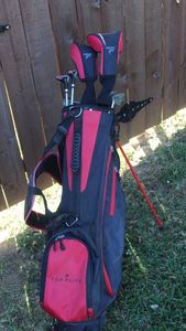 lot 27 image: Golf Clubs with Bag and Club Covers