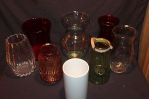 lot 308 image: Several glass Vases