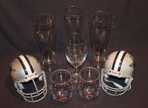 lot 313 image: Plastic footbals and Glass Drinkware
