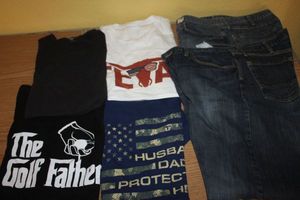 lot 330 image: Mens Tee Shirts