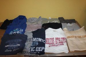 lot 331 image: Ladies Tee Shirts