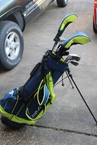 lot 368 image: Golf Bag and Clubs as Shown