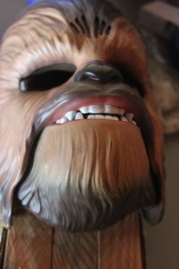 lot 375 image: Electronic Chewbacca Mask