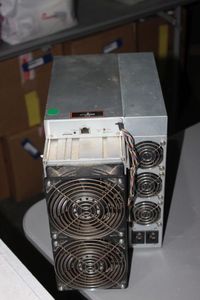 lot 413 image: Bitmain Antminer for Cryptocurrency Mining