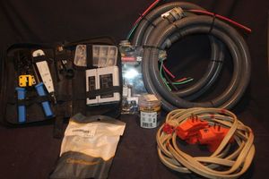 lot 414 image: AC Conduit, and CAT wire Making set