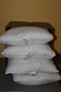 lot 445 image: Several Pillows Look unused