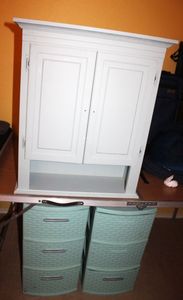 lot 447 image: Bathroom Cabinet and Plastic Drawers