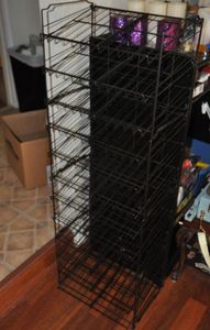 lot 490 image: Wire Rack Display