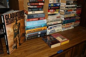 lot 62 image: Book lot, see photos