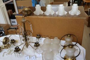 lot 74 image: Vintage chandelier, sconces, and glass replacement covers, see photos