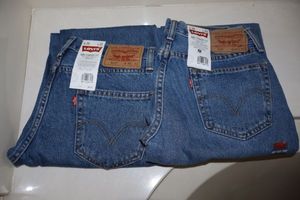 lot 133 image: NEW Levis 505 jeans 30x32 straight fit - 2 pair, times the money