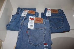 lot 134 image: NEW Levis 505 jeans 31x32 straight fit - 3 pair, times the money
