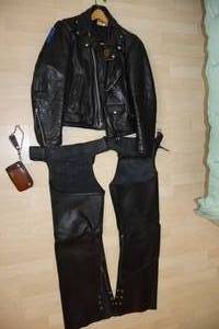 lot 126 image: Leather chaps and Leather riding jacket 38R plus Harley Davidson leather wallet