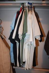 lot 128 image: Mens clothes as shown