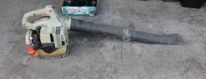 lot 247 image: Leaf blower