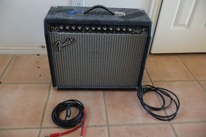 lot 9 image: Fender AMP  Model Deluxe 90 DSP