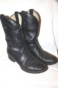 lot 165 image: Used Cowtown black cowboy boots (size 8)