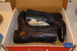 lot 193 image: Justin cowboy boots size 7 (Look new)