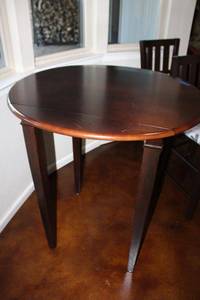 lot 17 image: Bar height table 34round x 36.5h