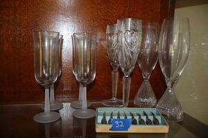 lot 32 image: Champagne flutes and vintage silver plated corn-on-the-cob holders