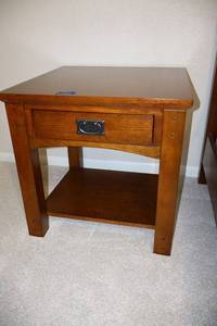 lot 130 image: Solid wood side table - 24x24x24