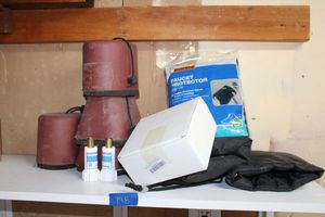 lot 198 image: Outdoor Faucet protectors and anti freeze pieces