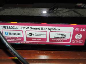lot 49 image: NB3520A 300w sound bar system with remote