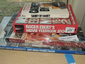 lot 15 image: book lot