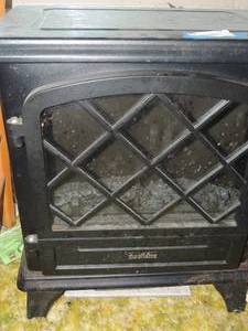 lot 13 image: Duraflame small space heater  comes on & blows heat