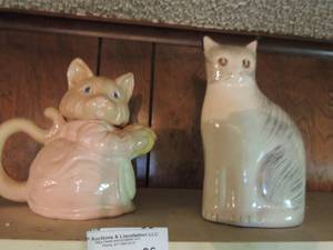 lot 96 image: qty 2 ceramic cat home dcor