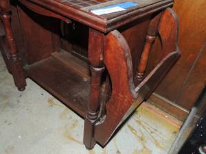 lot 142 image: wooden magazine table