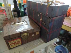 lot 156 image: porta file box and other dcor box