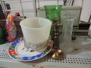 lot 161 image: qty 2 candle stands, qty 2 vases, green vase, Christmas plate