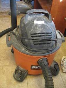 lot 346 image: RIGID  used shop vac