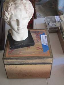 lot 281 image: Alexander the Great Bust   &  wooden box