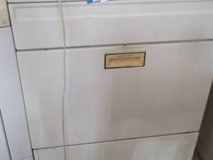 lot 289 image: WHIRLPOOL DRYER