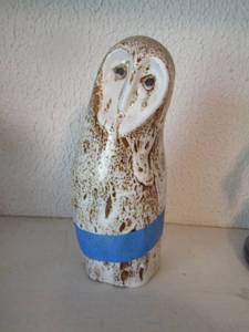 lot 2126 image: white owl dcor