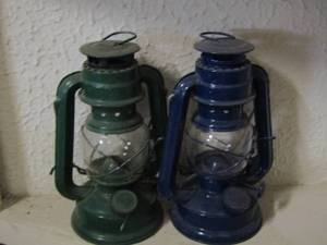 lot 2147 image: 2 vintage lanterns one blue and one is green
