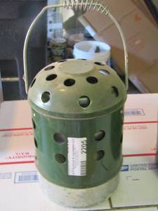 lot 2205 image: COLMAN GREEN HEATER