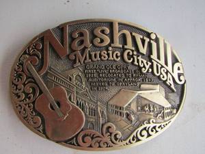 lot 2069 image: Nashville music city western belt buckle