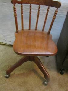 lot 2229 image: wooden rolling office chair